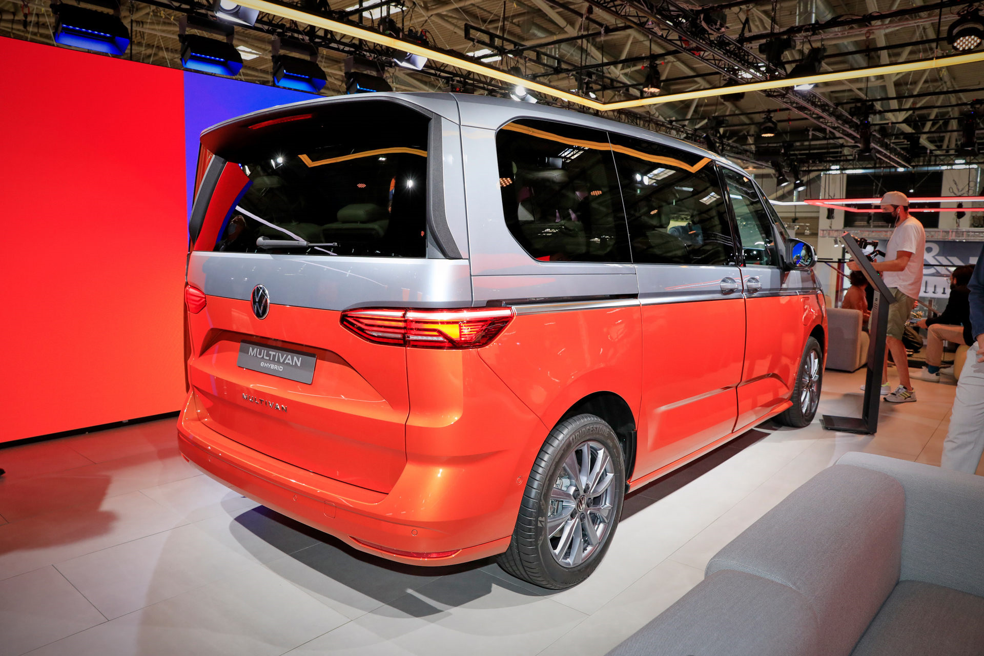 РќРѕРІС‹Р№ Volkswagen Multivan t7