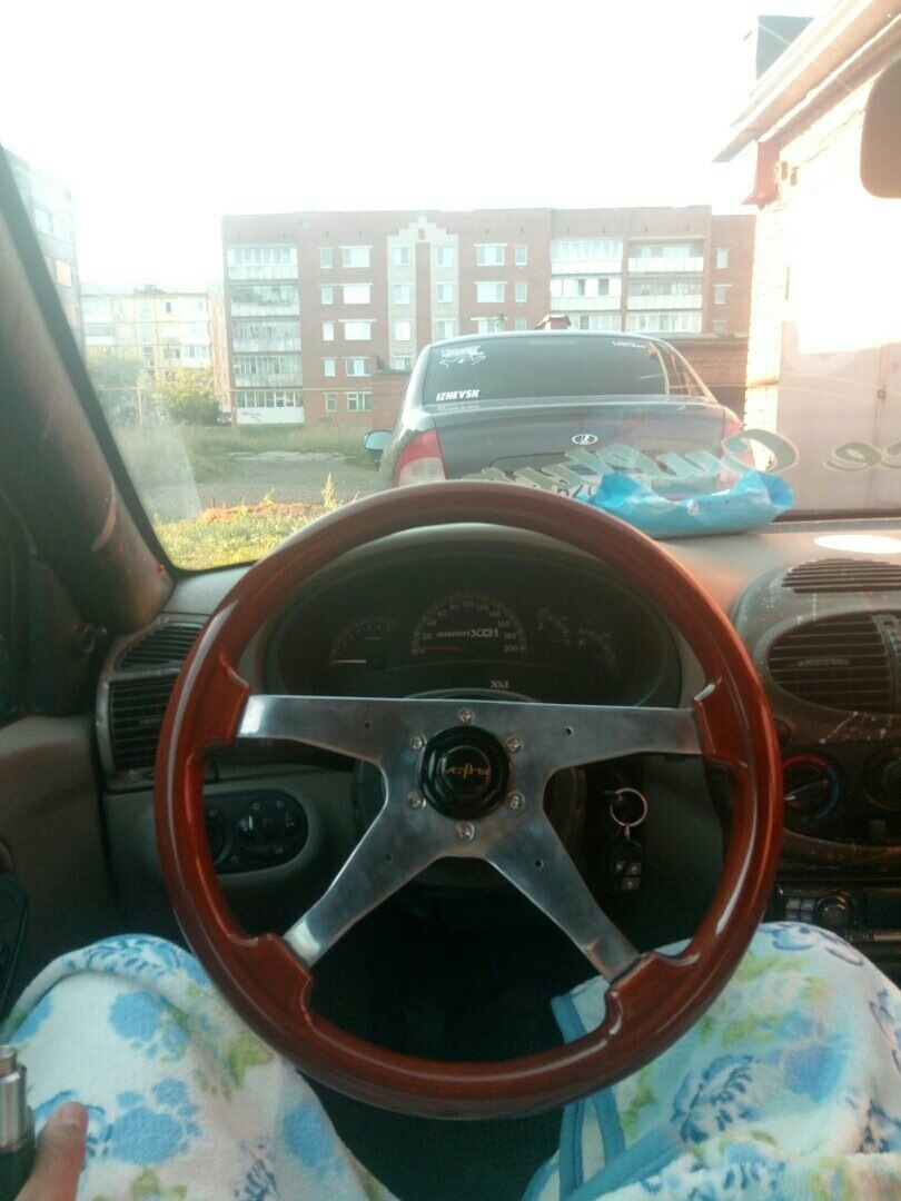 снятие краски и полировка руля — Lada Калина хэтчбек, 1,6 л, 2008 года ...