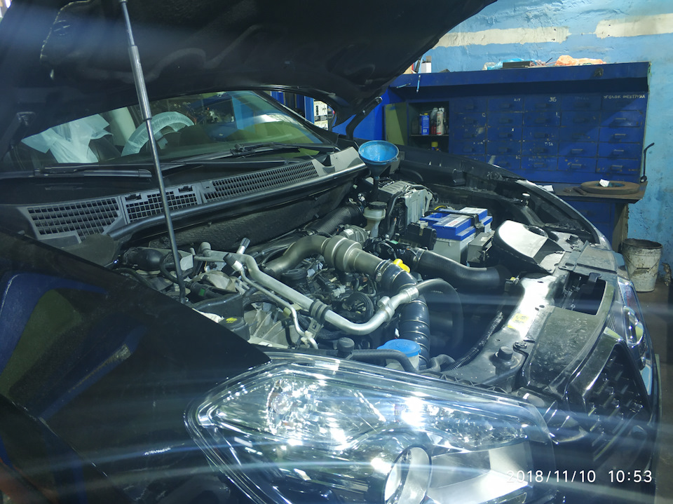 Замена масла в 6ст-МКПП. — Nissan Qashqai (1G), 1,5 л, 2011 года ...