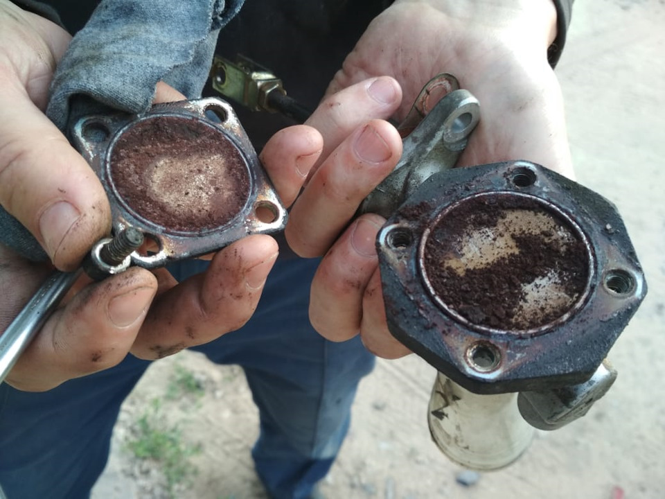 демпфер — Toyota Land Cruiser Prado 90-series