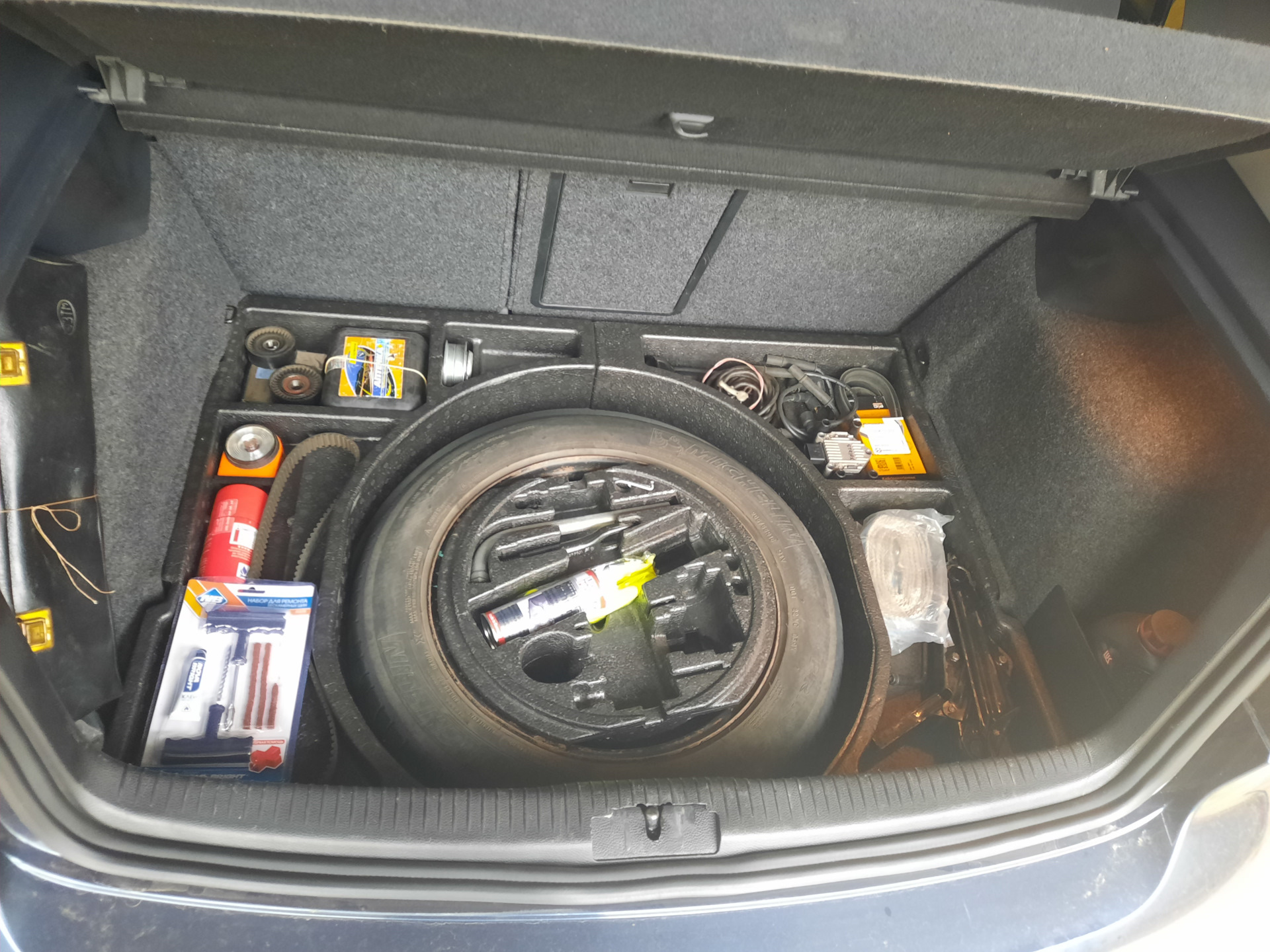 Установил брызговики Гольф 6 — Volkswagen Golf Mk6, 1,6 л, 2012 года ...