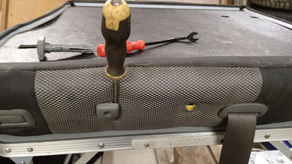 так снимал весь пластик! — Chevrolet Lacetti SW