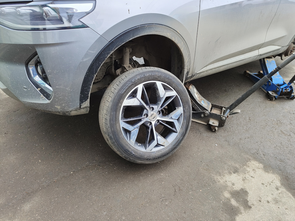 лето — Haval F7 (1G)