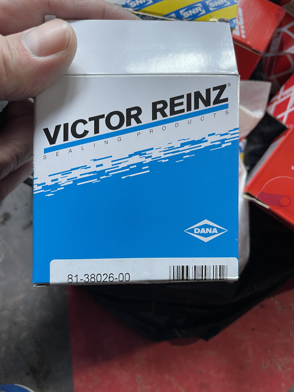 Фото в бортжурнале Peugeot 307 SW. Запчасти на фото: 813802600