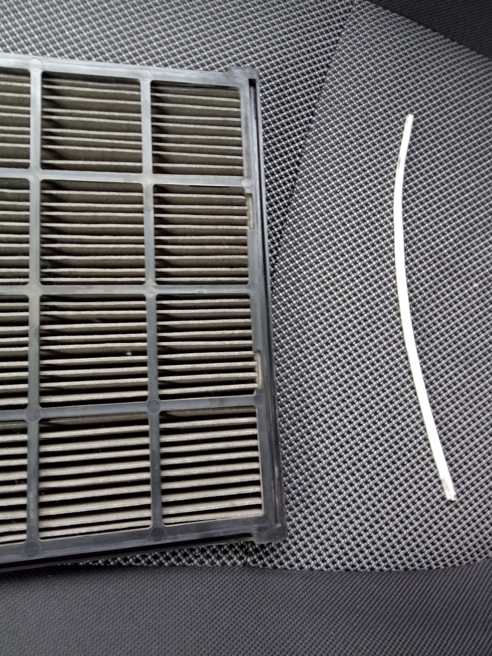 Устраняем свист печки Hyundai Solaris 2011 за 2 минуты — DRIVE2