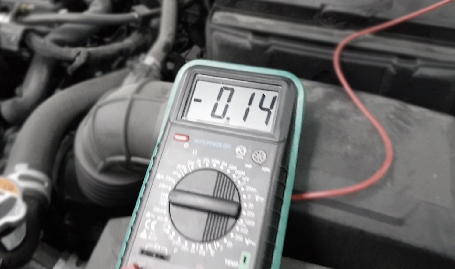 Ток утечки 2114. Пусковой ток Киа Рио 3. Допустимая утечка тока на автомобиле Приора. На Киа Рио 4 показывает неправильно температуру воздуха.