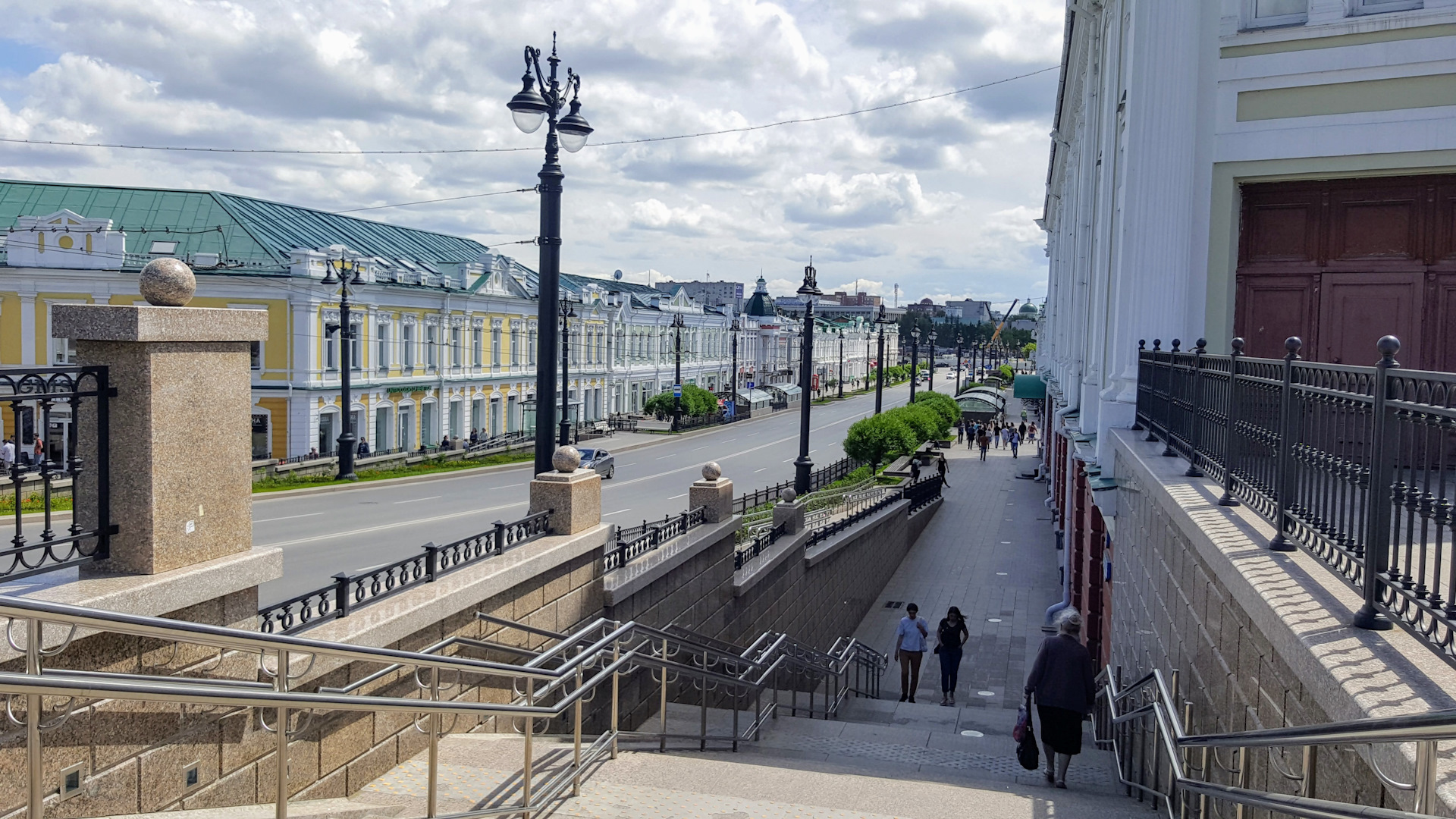 Омск самара. Природа города Омска. Омский музей Просвещения город Омск фото.