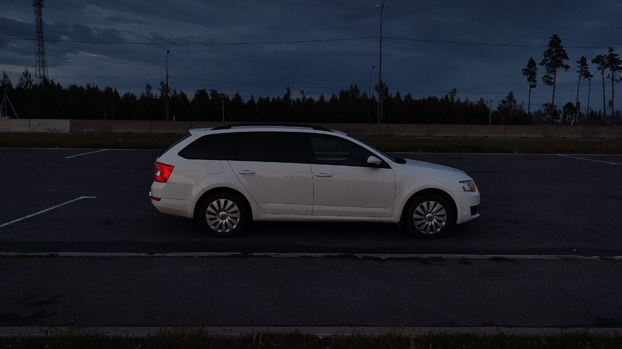 Skoda Octavia Combi A7 Mk3 1.6 бензиновый 2016 | на DRIVE2