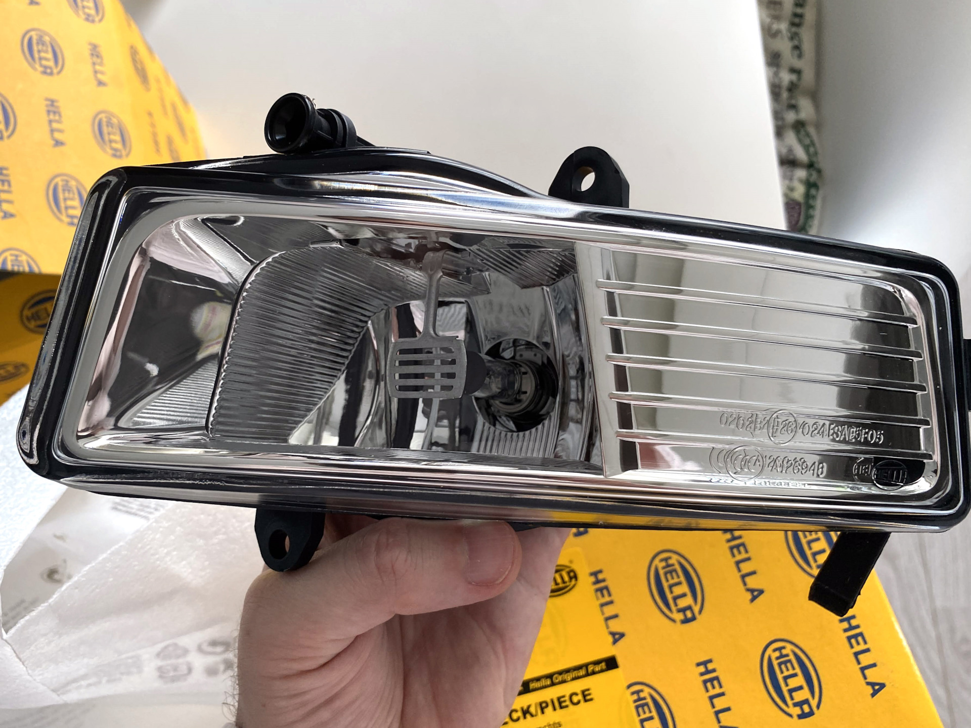 Противотуманные фары а6 с6. Противотуманные фары audi a6 c6.