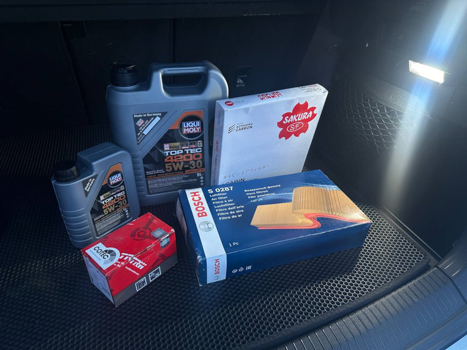 ТО-2.5 и задние колодки — Volkswagen Tiguan (2G), 2 л, 2021 года ...