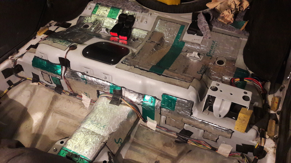 Что происходило? Посторонние шумы в салоне) — Lada Калина Спорт, 1,6 л ...