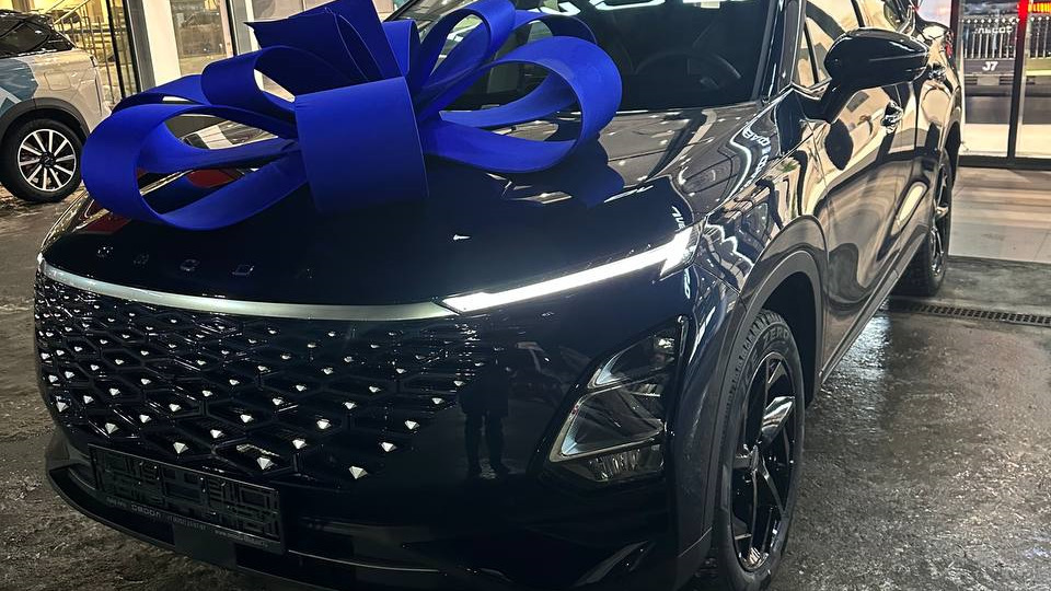 Omoda C5 Синева