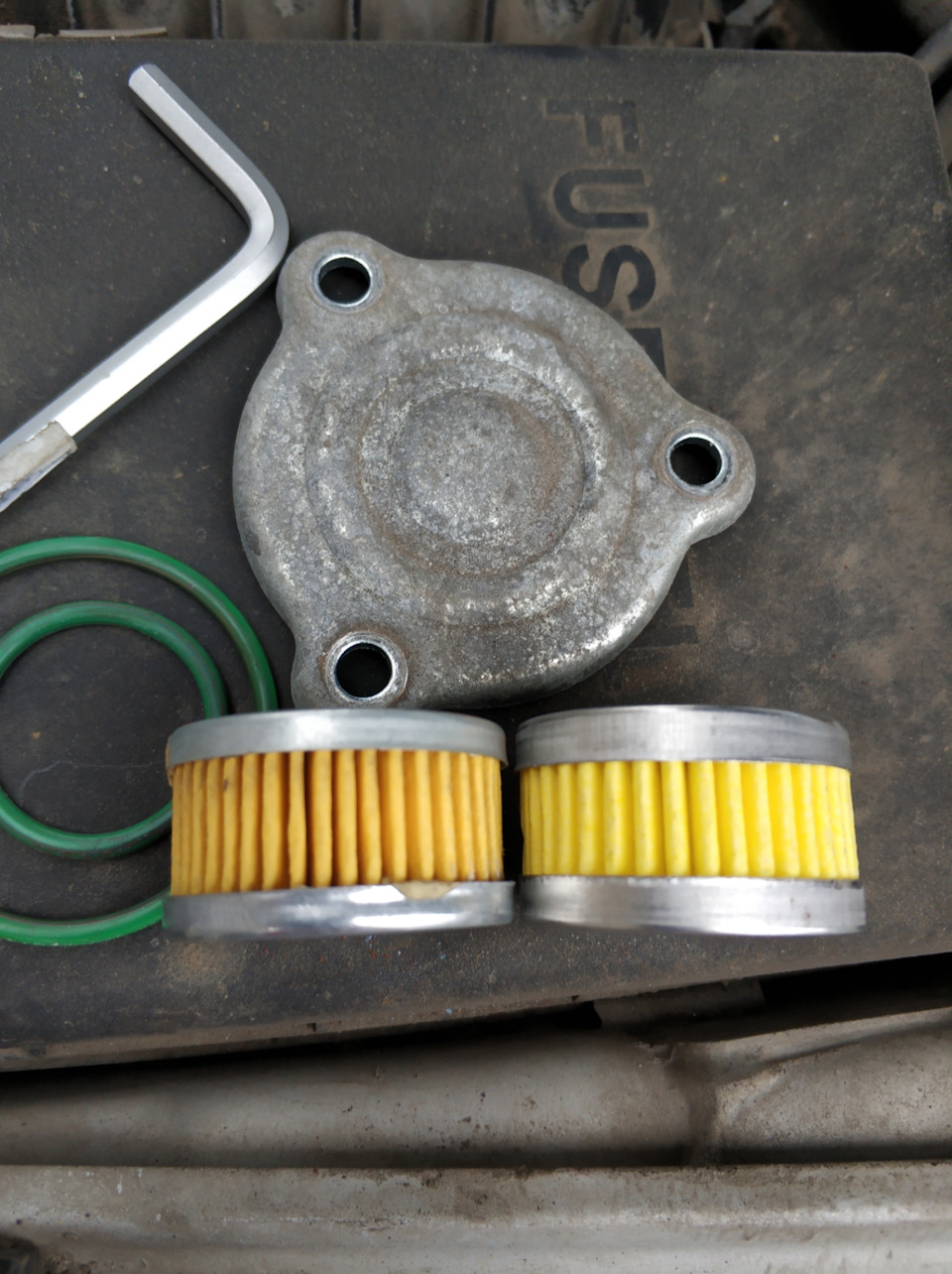 202. Замена фильтра гбо. — Hyundai Elantra (3G), 1,6 л, 2005 года ...