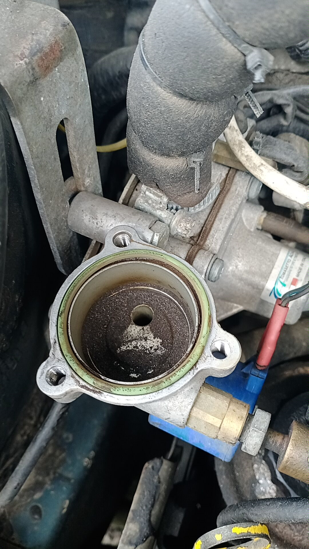 замена фильтра в редуктора ГБО на 430 — Toyota Corolla (100), 1,6 л ...