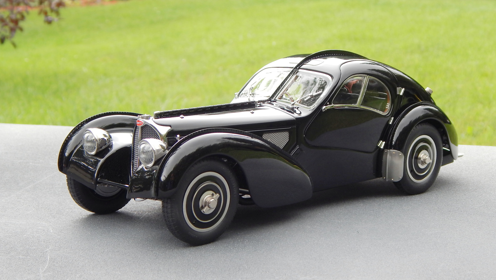 1 18 57. Bugatti 57sc Atlantic. Bugatti 57 SC Atlantic 1 18 CMC. Bugatti 57sc Atlantic 1938. Bugatti 57sc Atlantic 1938 года..