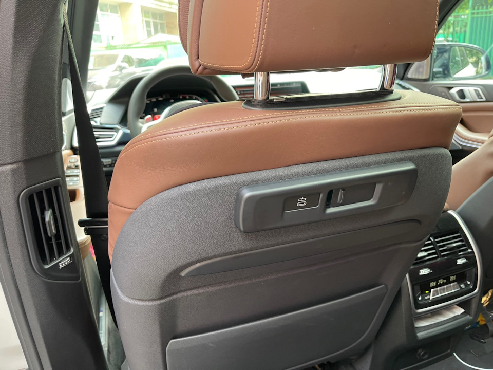 Фото в бортжурнале BMW X5 (G05)