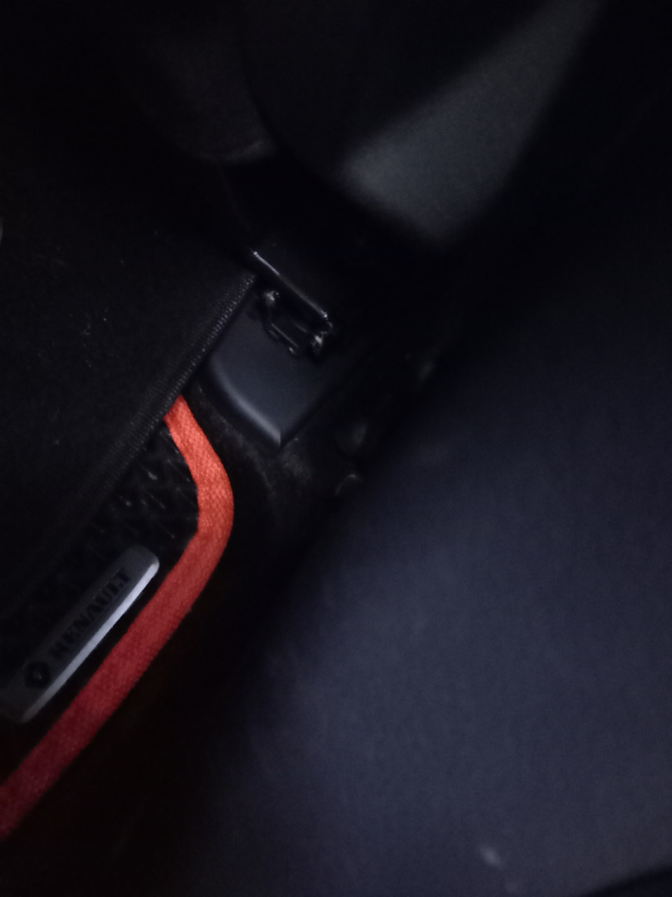 Фото в бортжурнале Renault Sandero 2G