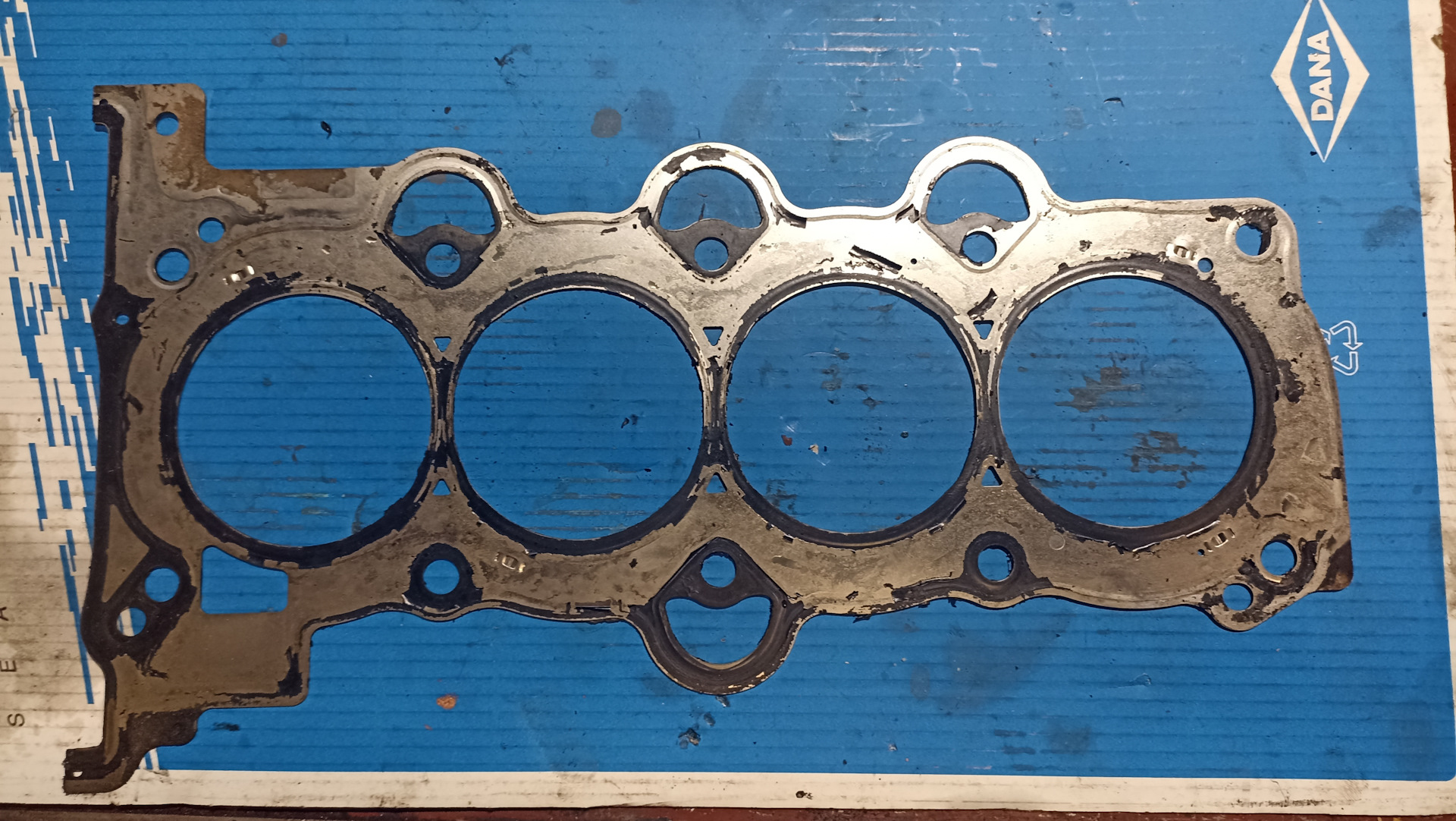 Внезапно обнаружилась течь антифриза из под головки блока — KIA Venga ...