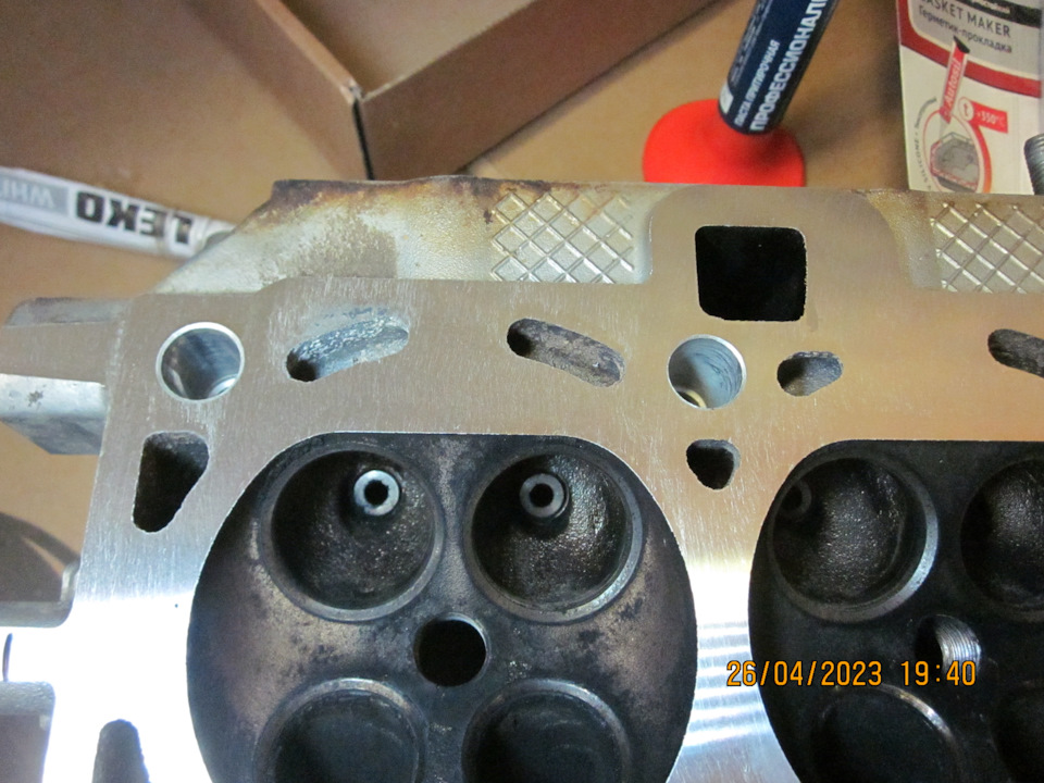 Дефекты возле каналов ОЖ остались из-за коррозии — Lada Vesta SW (1G)