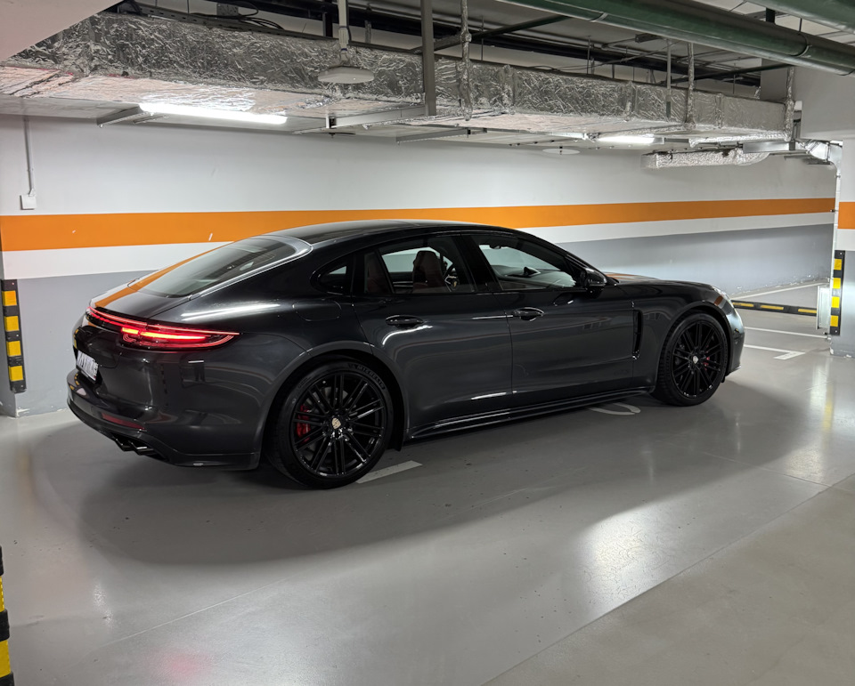 Фото в бортжурнале Porsche Panamera (2G) 971