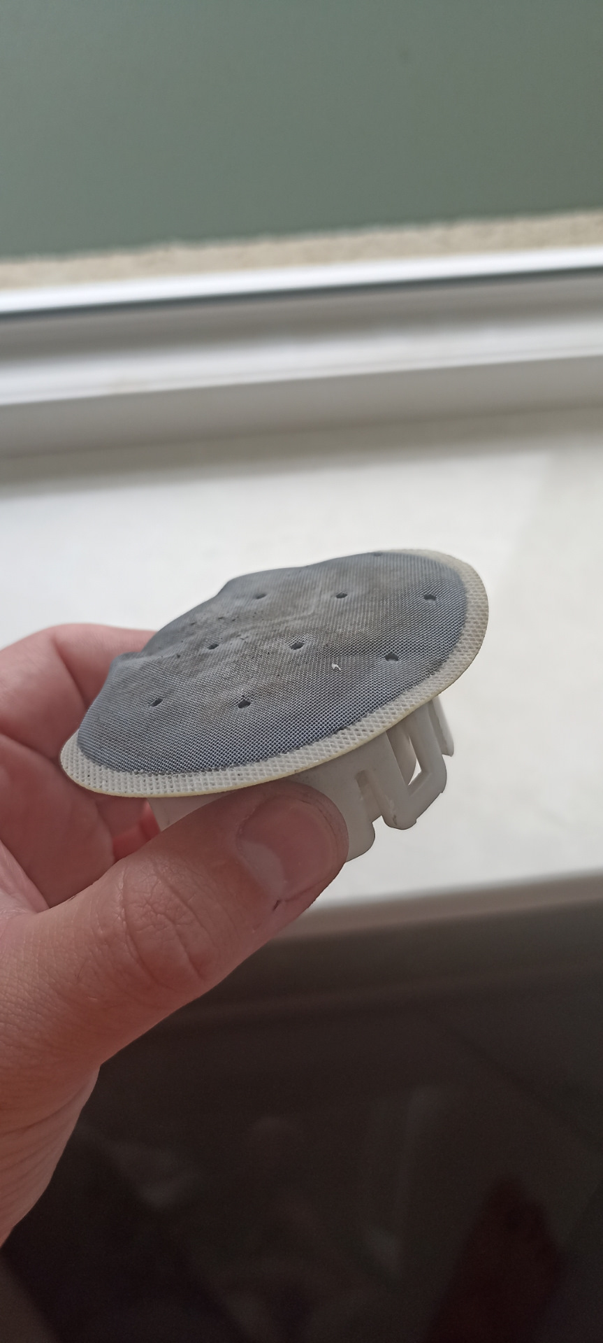 Фильтр тонкой очистки на несправном насосе. Должен или нет быть таким, не знаю. — Chery Tiggo 7 Pro Max