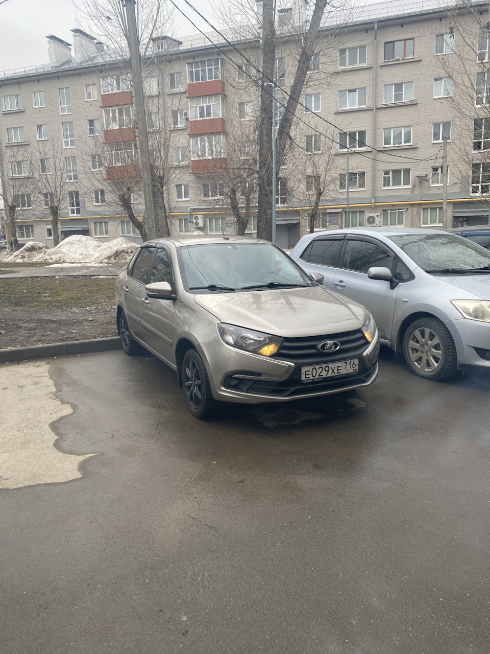 Замена наружных бархоток, чистка двигателя, замена масла в кпп и работы ...