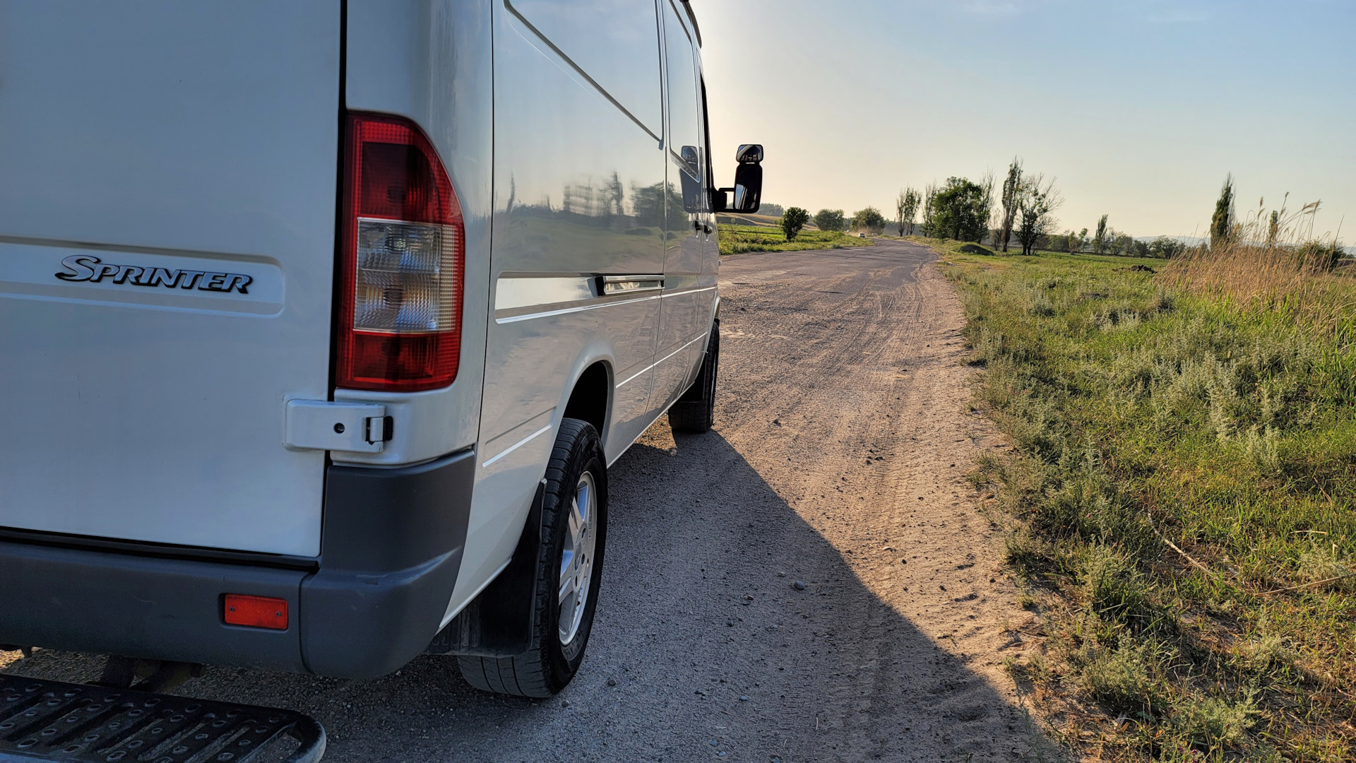 Mercedes-Benz Sprinter (1G) 2.7 дизельный 1999 | 2.7 Автомат на DRIVE2