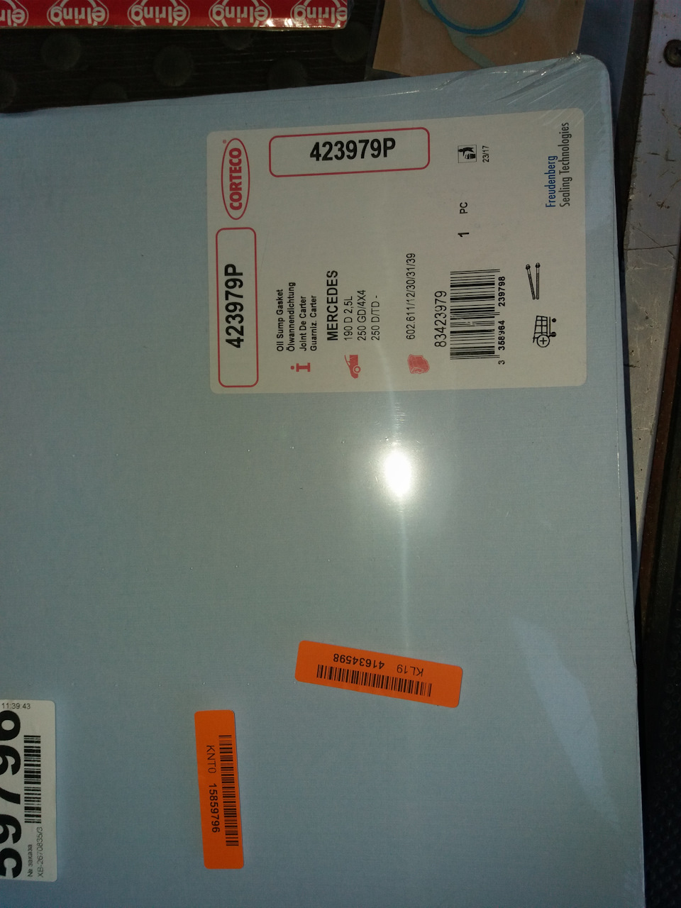 Подготовка к сборке мотора — Mercedes-Benz T1, 2,9 л, 1993 года ...