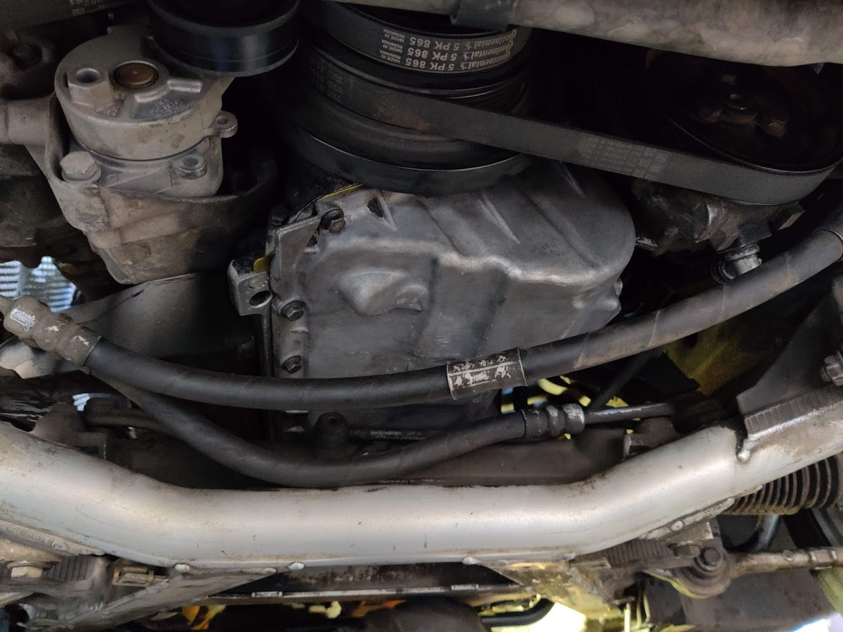 Замена прокладки масляного поддона+ ТО на летний сезон — BMW 5 series ...