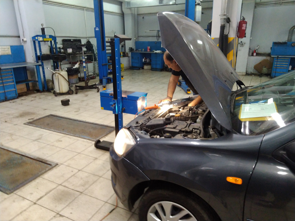 Регулировка фар — Lada Гранта Лифтбек (1G), 1,6 л, 2016 года ...