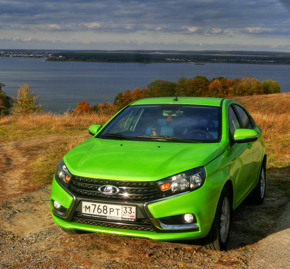 Осеняя фотосессия — Lada Vesta, 1,6 л, 2016 года | фотография | DRIVE2