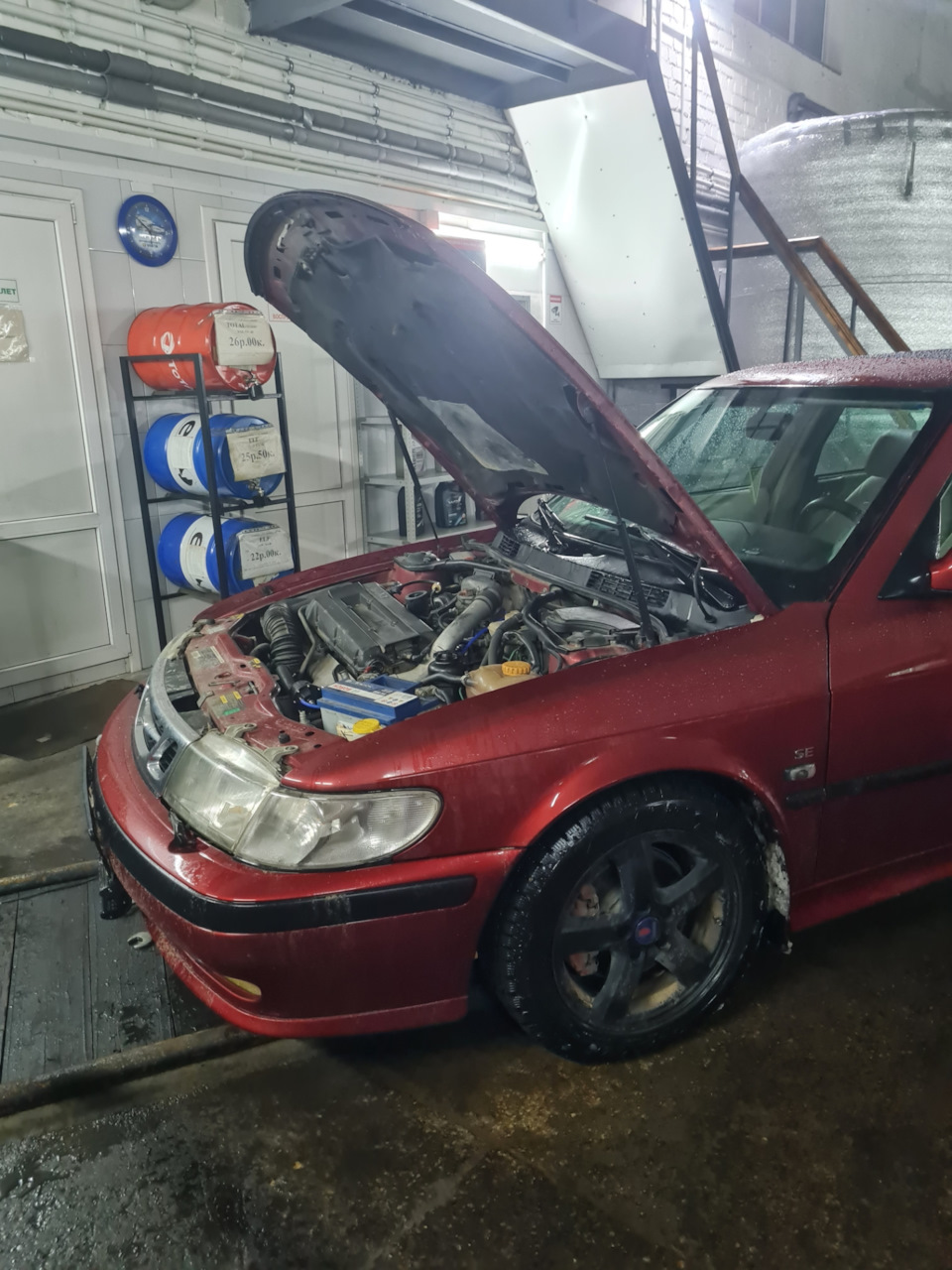 Замена масла и микротрещина в поддоне — Saab 9-3 (1G), 2 л, 1999 года ...