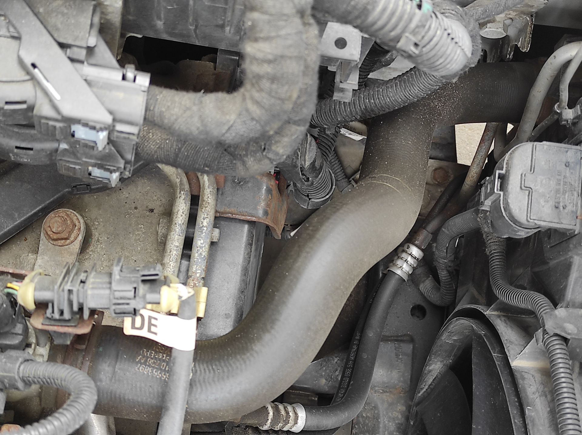 Патрубки охлаждения — Opel Astra J, 1,6 л, 2012 года | запчасти | DRIVE2