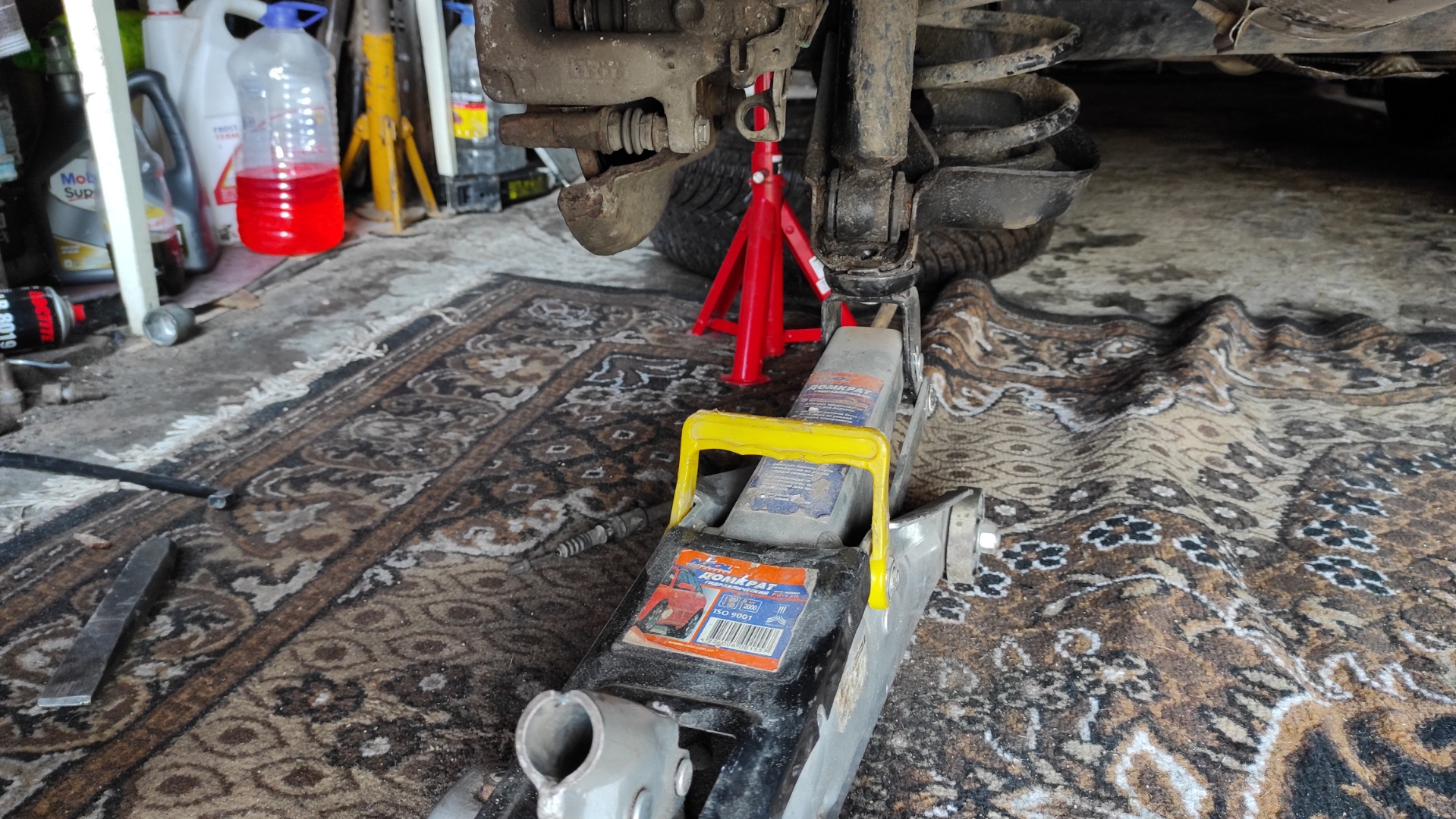 Задняя балка финал, или гайд как поменять балку на коленях за 3 часа ...