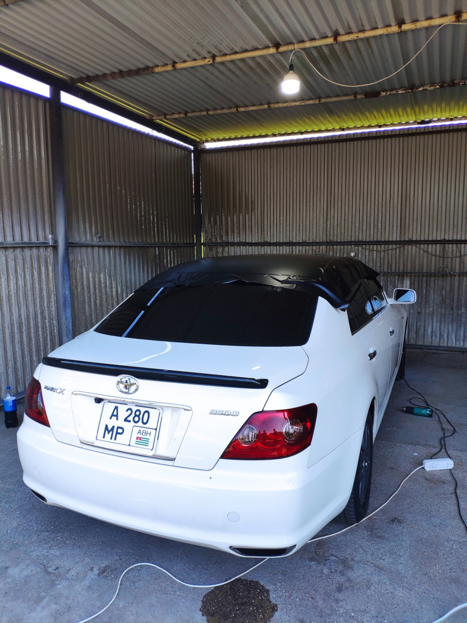 Mark X120 оклейка крыши винилом — Toyota Mark X (GRX120), 2,5 л, 2005 ...