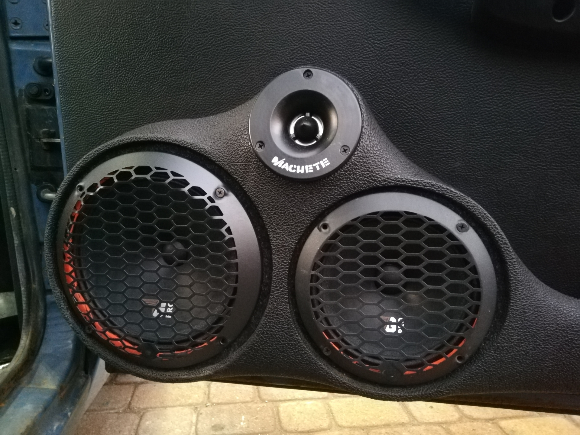 Музыка в пикап! DL Audio Gryphon PRO 200 + 165. ACV 4X100. — ИЖ 2715, 1,6  л, 1999 года | автозвук | DRIVE2