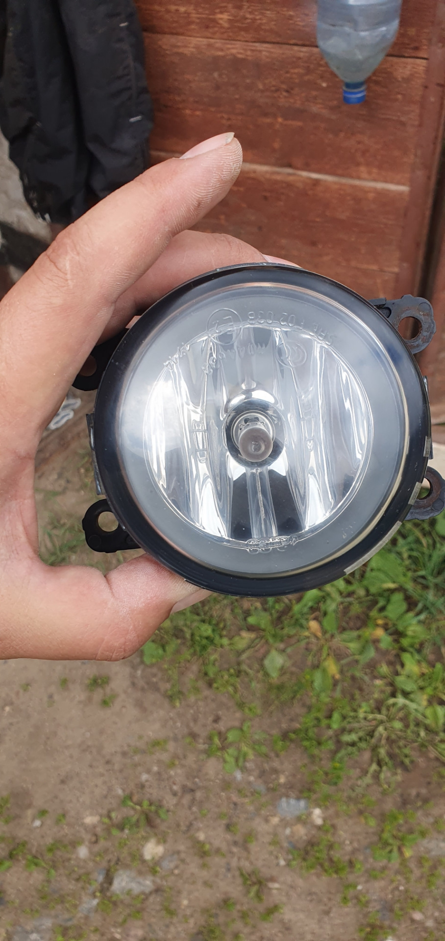 Полировка противотуманок и удаление коррозии капота — Citroen C4 ...