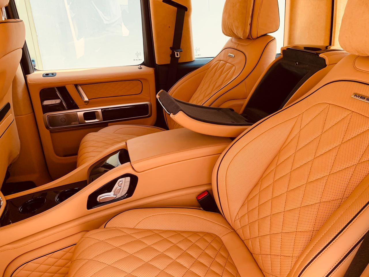 Mercedes g 63 AMG подсветка салона