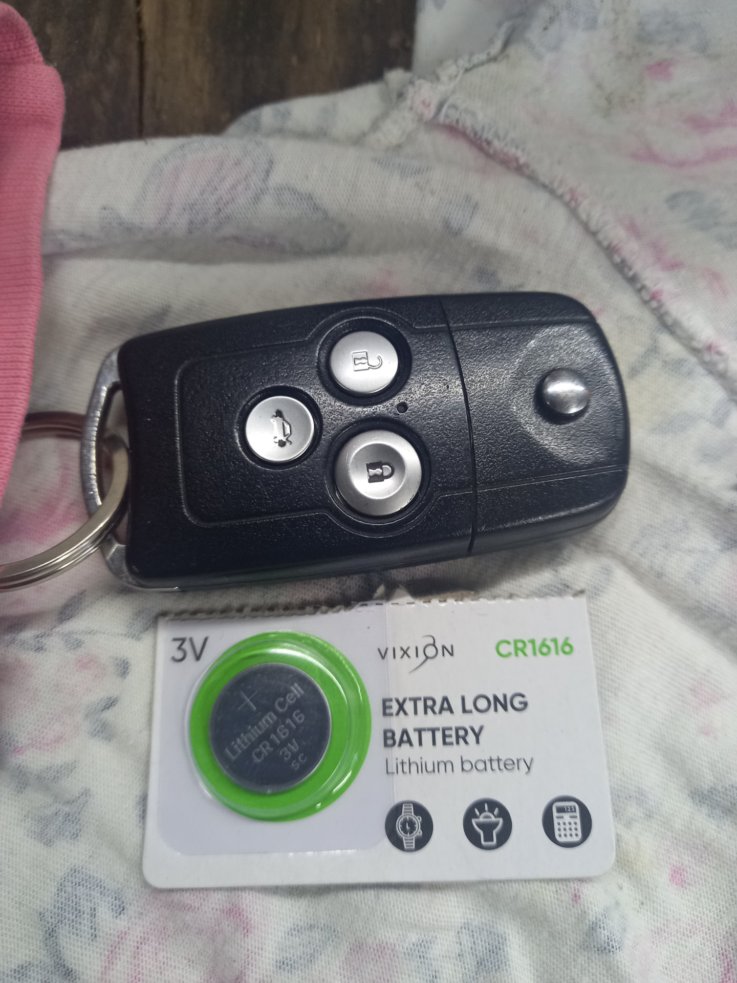 Батарейка в ключ. — Honda Accord (8G), 2,4 л, 2011 года | электроника ...