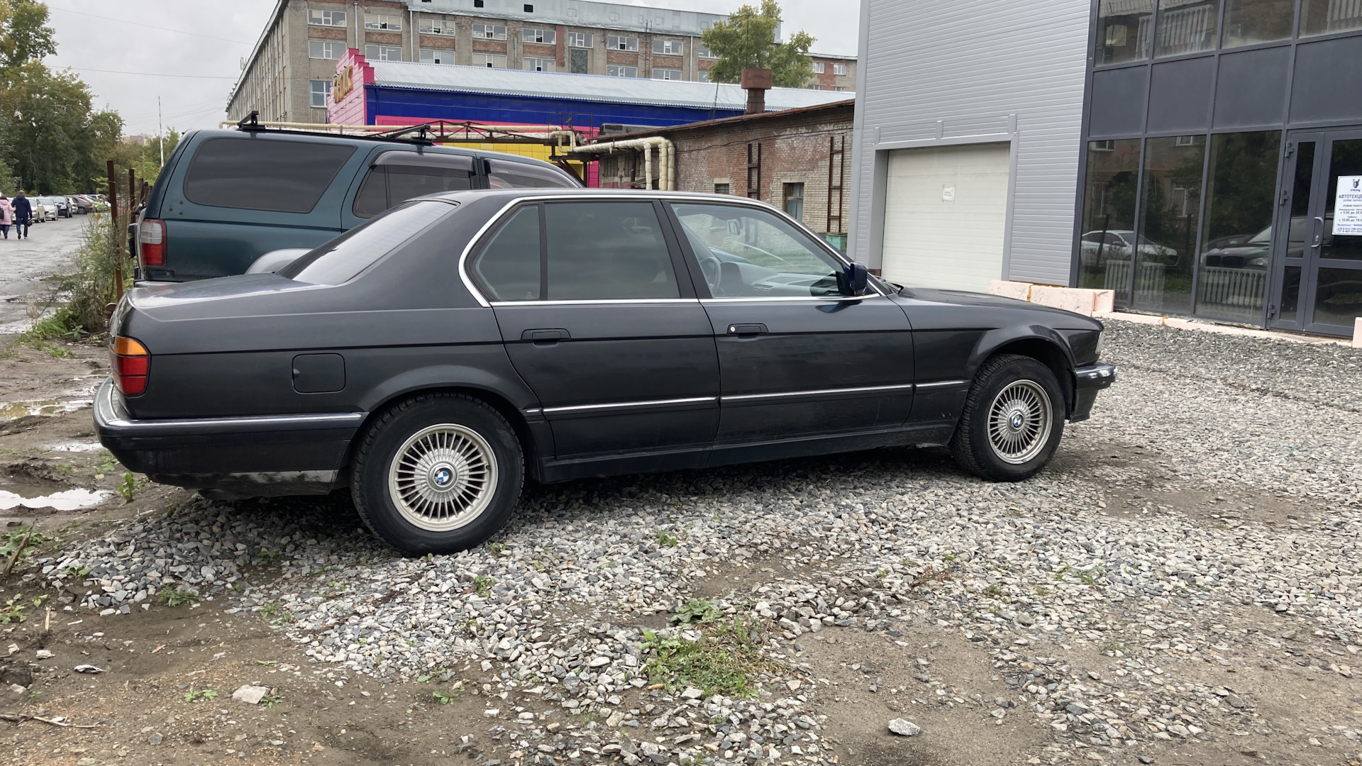 BMW 7 series (E32) 5.0 бензиновый 1991 | 12 цилиндров 5.0 литров на DRIVE2