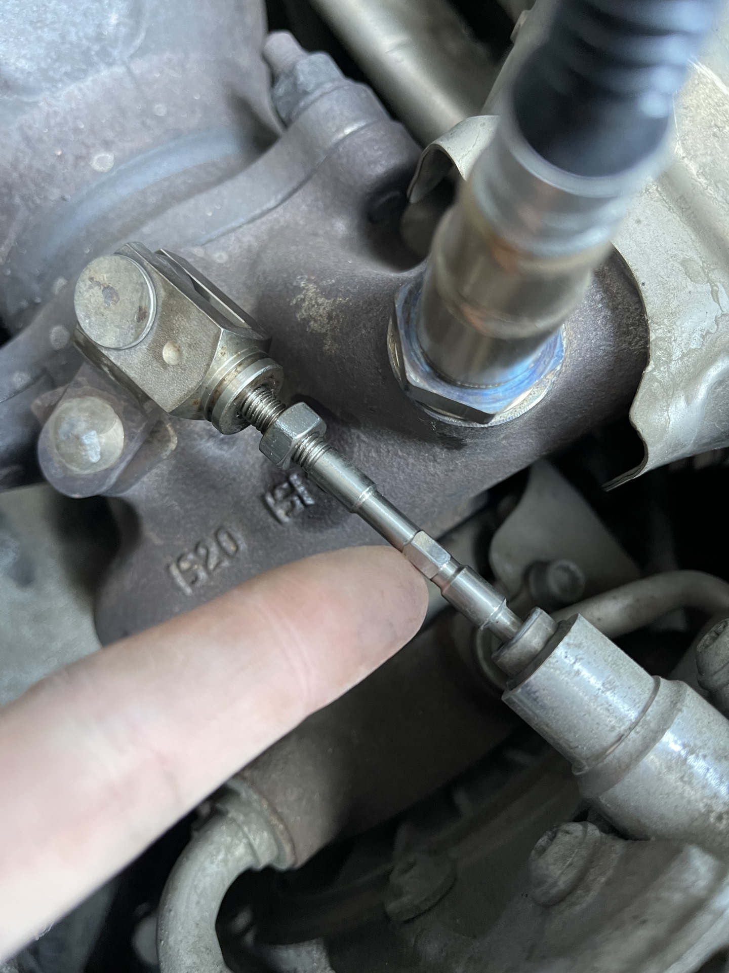 Настройка актуатора турбины + замена воздушного фильтра — Audi Q5 (1G ...