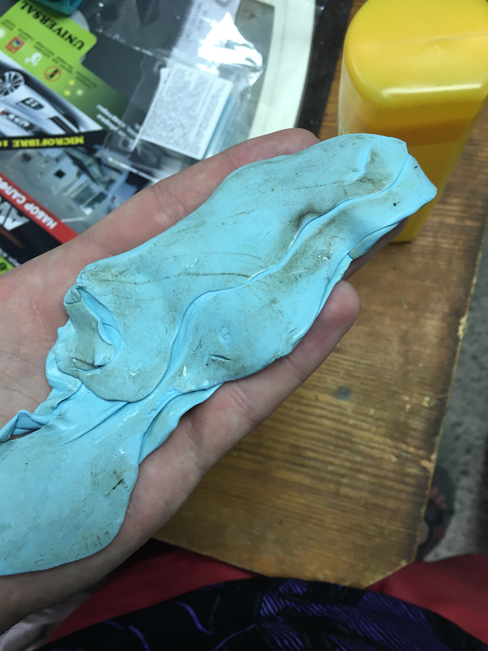 Чистка глиной soft99 и нанесение полироли Soft99 + покраска бордюрки ...