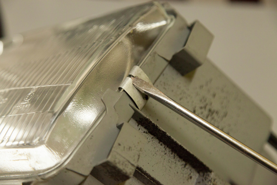 Фото в бортжурнале Mercedes-Benz SEC-Class (W126)