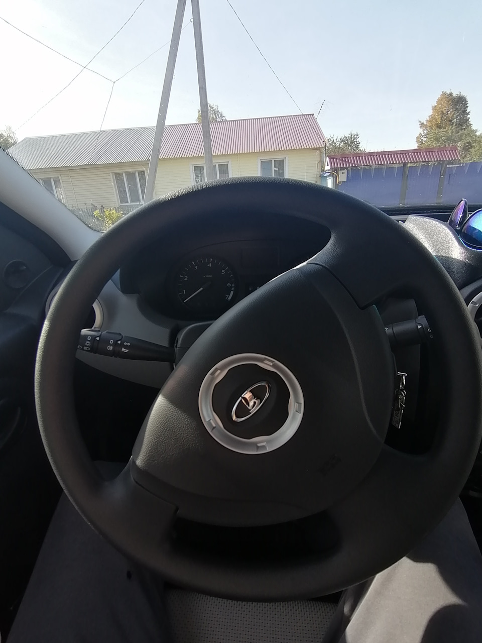 Руль — Lada Ларгус, 1,6 л, 2019 года | аксессуары | DRIVE2