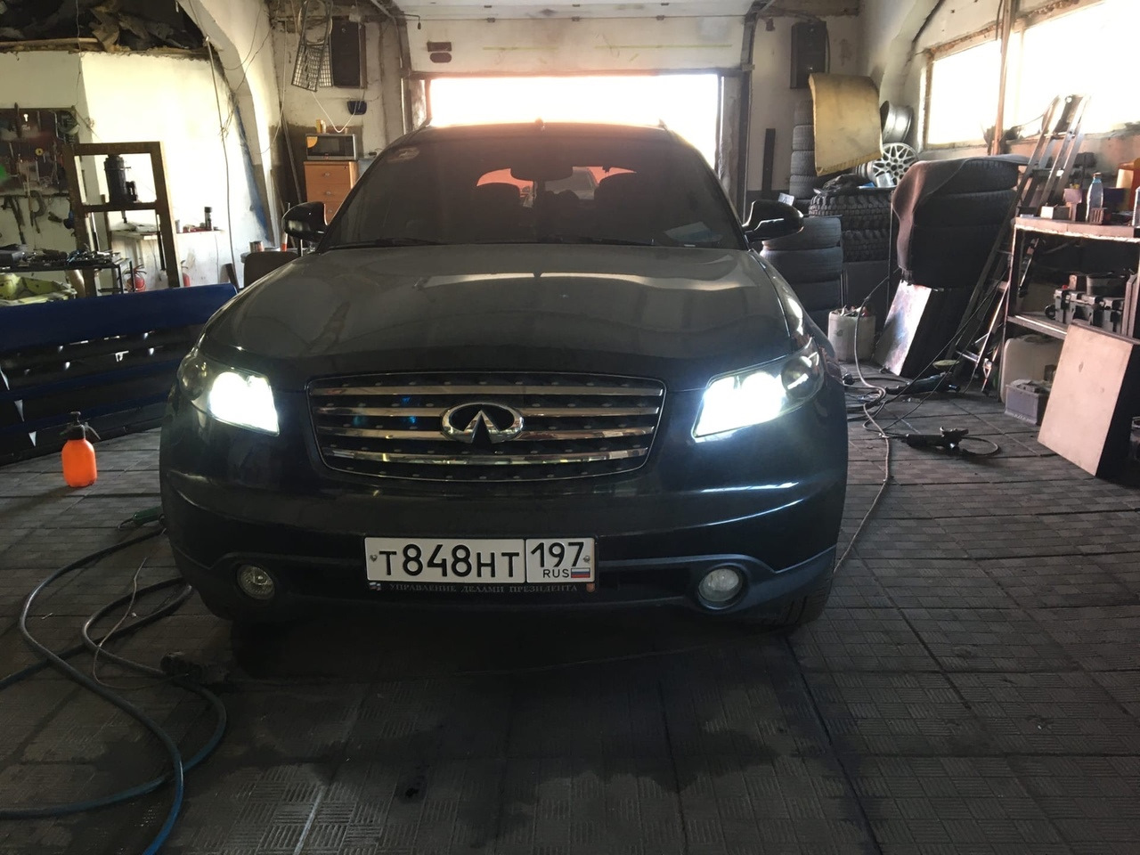 Установка Bi-LED оптики на Инфинити fx35 — Infiniti FX (1G), 3,5 л ...