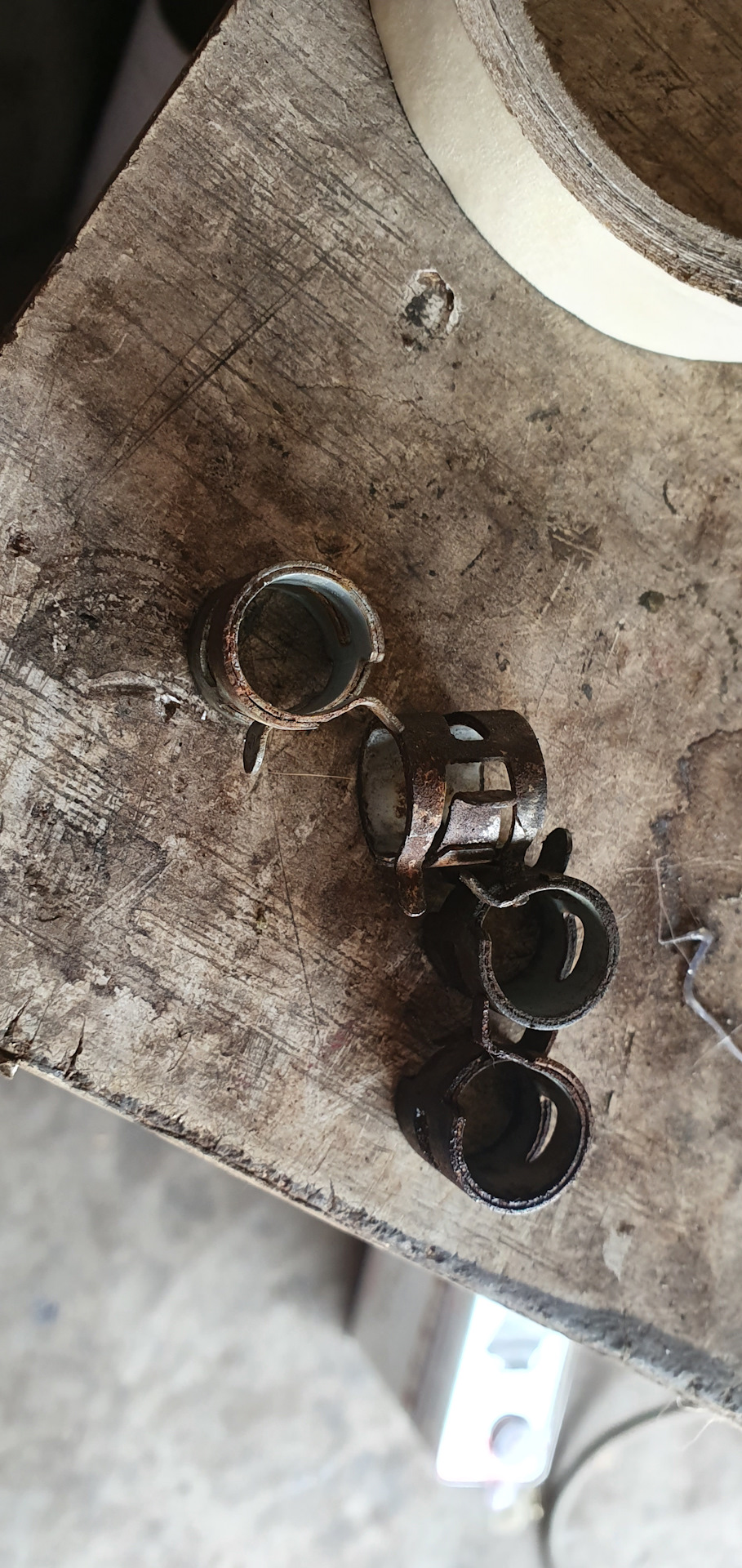 Замена внешнего пыльника шруса (п/л) — Audi A4 (B5), 2,8 л, 1995 года ...