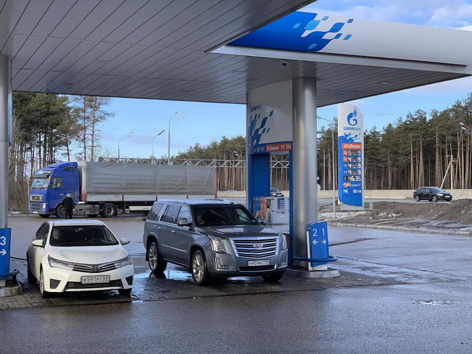 Фото в бортжурнале Cadillac Escalade (4G). Запчасти на фото: S4459