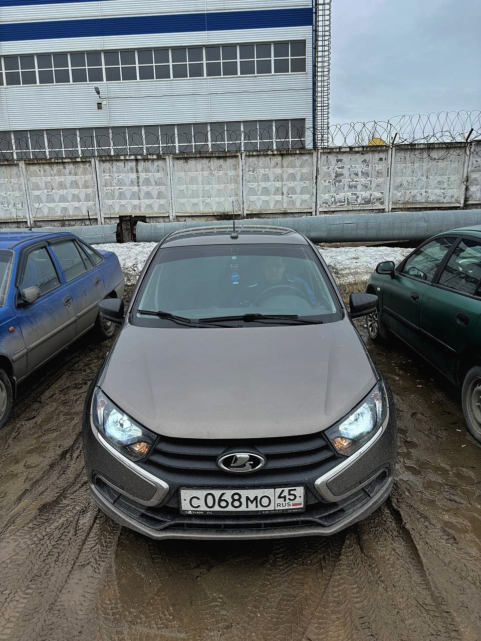 Ништяки с момента покупки авто — Lada Гранта (2G) FL, 1,6 л, 2020 года |  тюнинг | DRIVE2