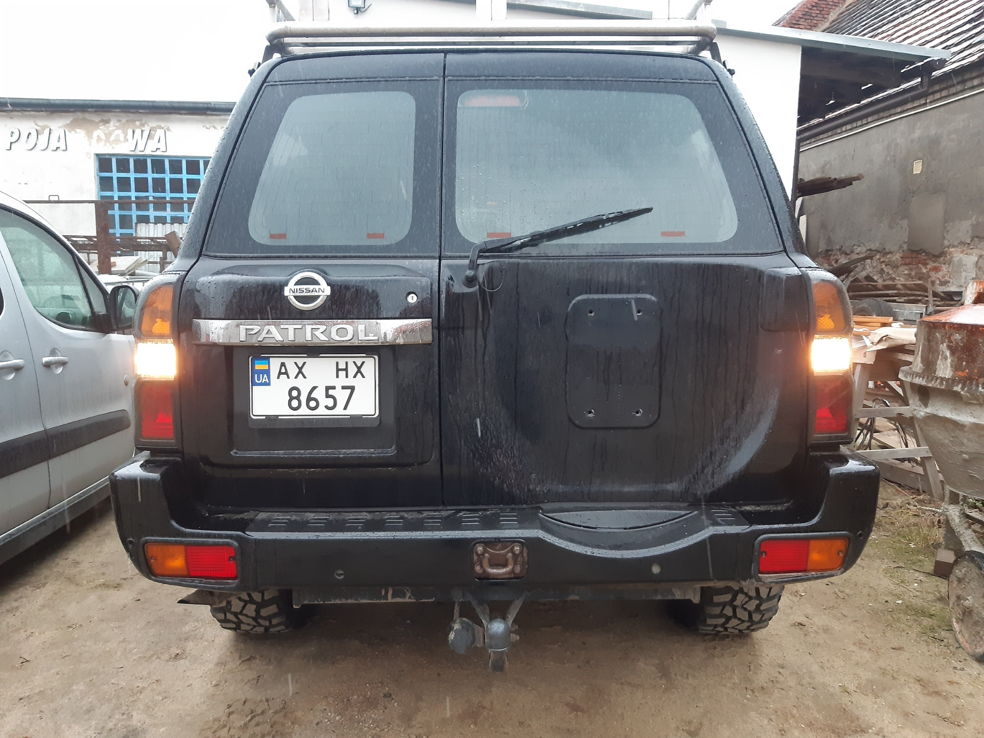 Как снять запаску с ниссан патрол Крепление запасного колеса - Nissan Patrol (Y61), 3 л, 2007 года тюнинг DRIVE2