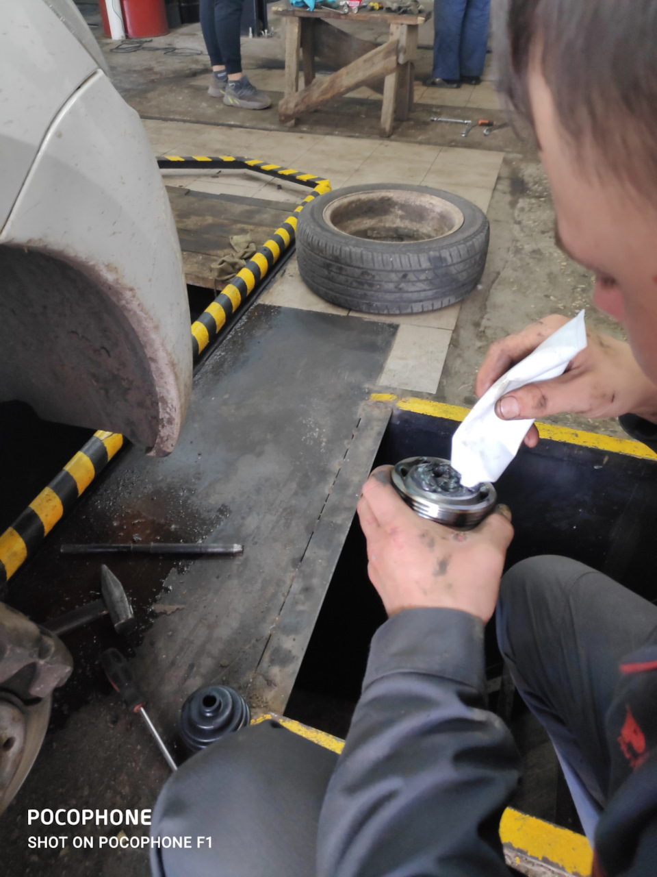 Замена гранаты, наружний ШРУС лада Гранта — Lada Гранта, 1,6 л, 2013 ...